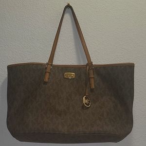 Michael Kors Tote (Authentic)